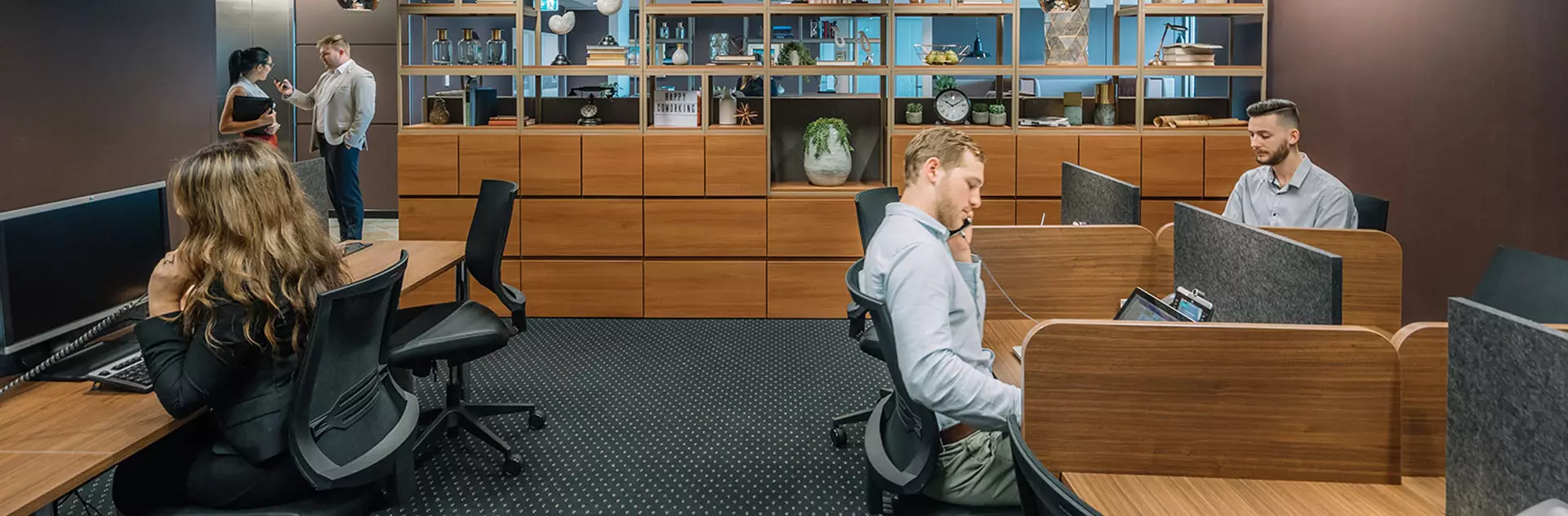 Hot desk